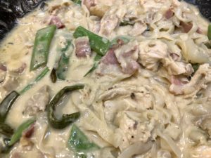 Creamy Chicken and Bacon Fettuccine 06